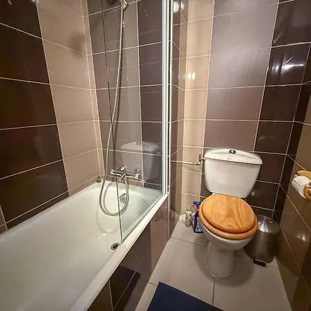 4 Pers, Balcon, Parking, Animal Admis - Fr-1-676-233 Шатель